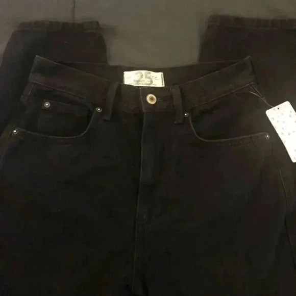 New‼️Free People Stovepipe Jeans in Black Out - Picture 5 of 9